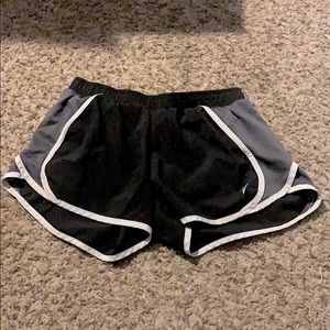 Black and White Active old navy shorts..